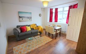 Saint Luke'S Apartments By Payman Club